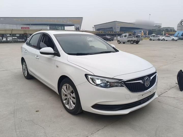 Excelle 2021 Facelift Classic 1.5L AT Progressive photo 3