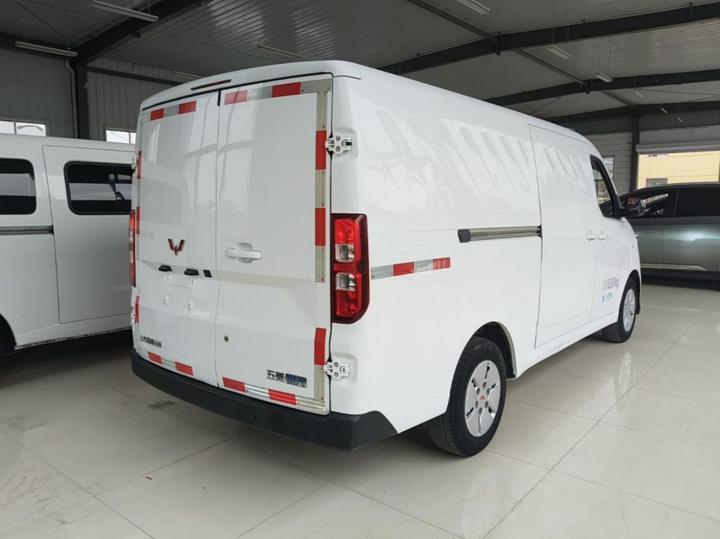 Wuling 2024 300km Comfort 60kW photo 6