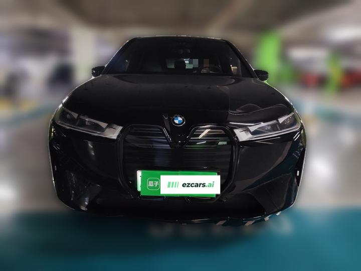 iX 2023 xDrive50 photo 2