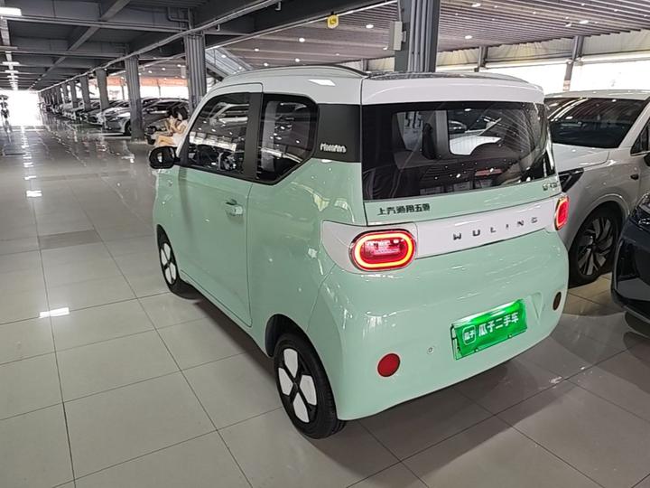 Hongguang MINIEV 2024 3rd Gen 215km Advanced photo 4