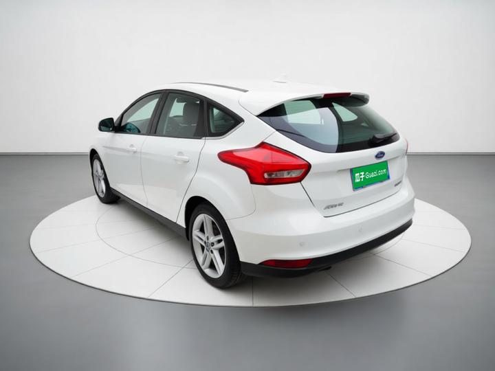 Focus 2020 Hatchback Classic 1.5L AT photo 4