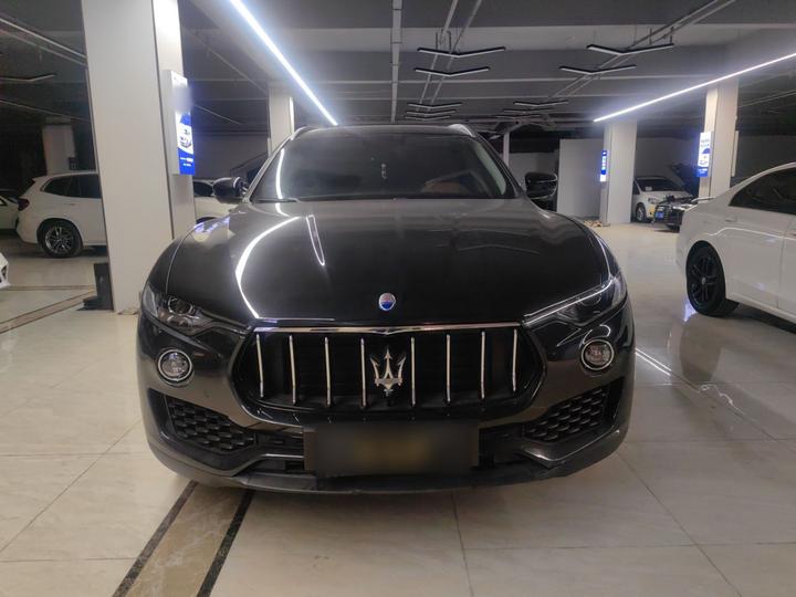 Levante 2018 3.0T Classic photo 2
