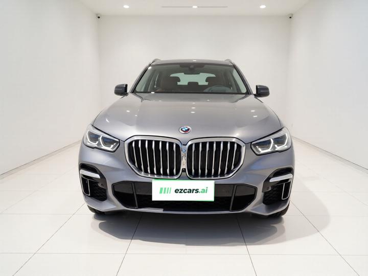 X5 2022 Facelift xDrive 30Li Exclusive M Sport Package photo 2