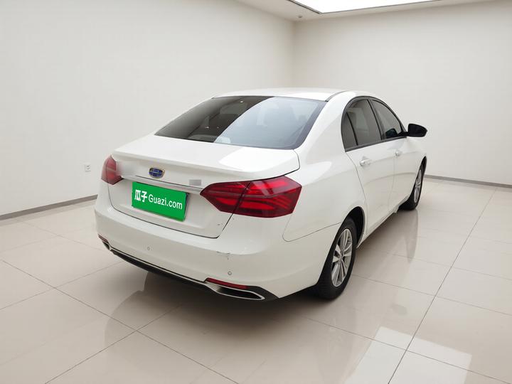 Emgrand 2018 1.5L CVT Luxury photo 6