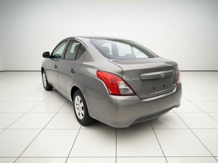2014 1.5XE MT Comfort photo 4