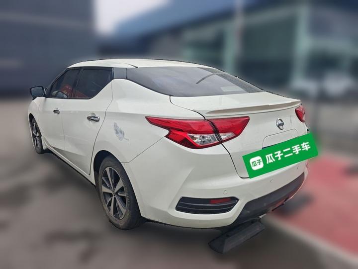 2016 1.6L CVT photo 4