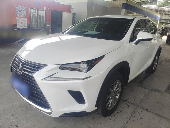NX 2017 200 FWD