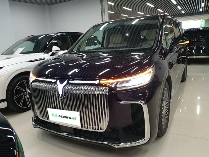 Voyah Dreamer 2025 PHEV AWD Flagship photo 2