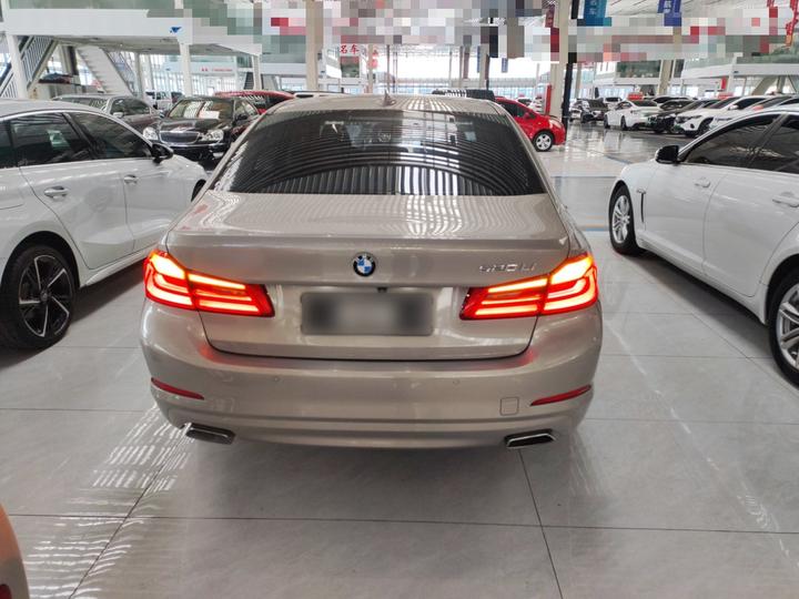 5 Series 2018 528Li Special photo 3