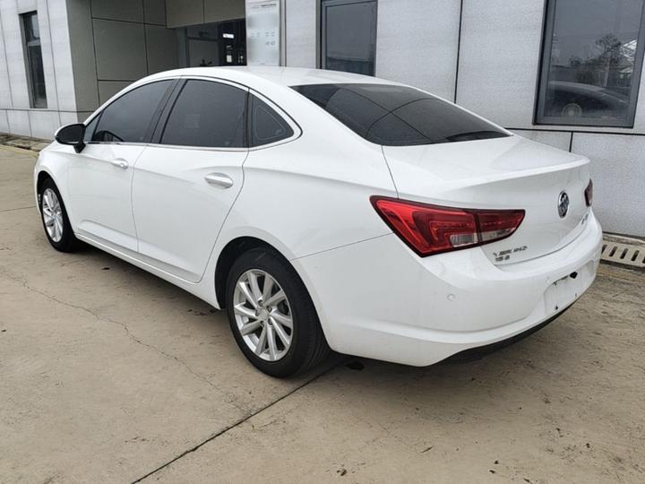 Verano 2019 Sedan 15S AT Leading photo 4