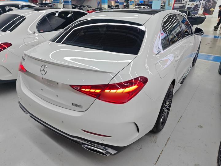 C-Class 2024 Facelift C 260 L Sport photo 4