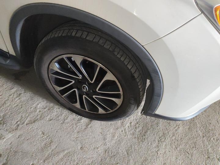 GAC Trumpchi GS4 2016 235T G-DCT Elite photo 8
