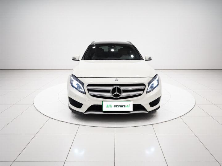 GLA 2015 GLA 260 4MATIC Sport photo 2