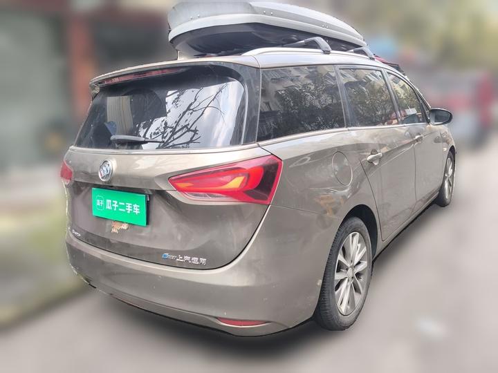 GL6 2021 323T Mild Hybrid Luxury photo 6