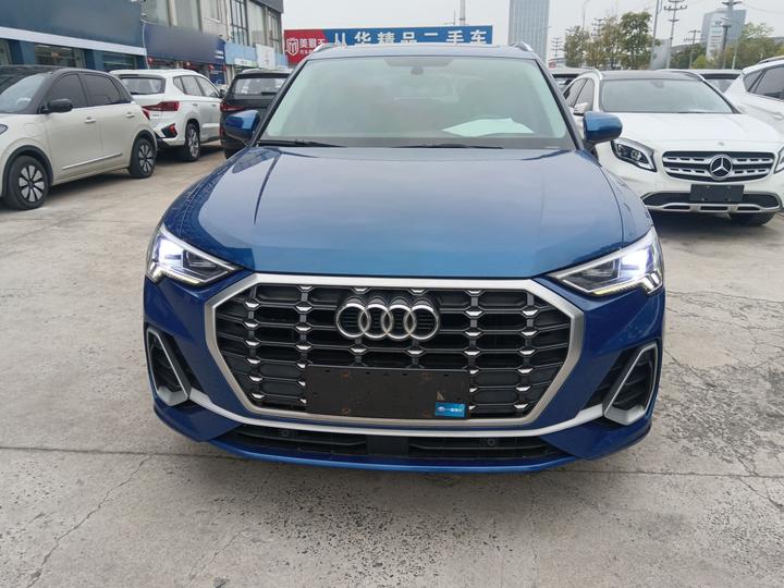 Q3 2019 35 TFSI Progressive Dynamic photo 2