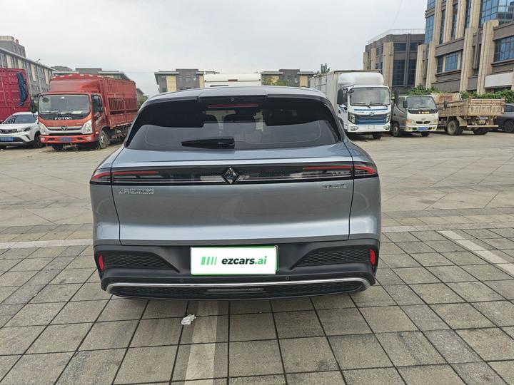 2024 600km EV photo 3