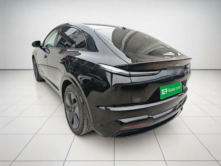 L60 2024 60kWh RWD photo 4