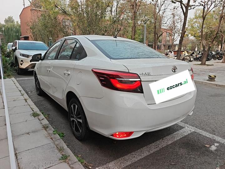 Vios 2021 1.5L CVT photo 4