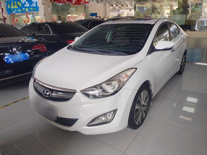 Elantra 2015 1.6L AT Premium