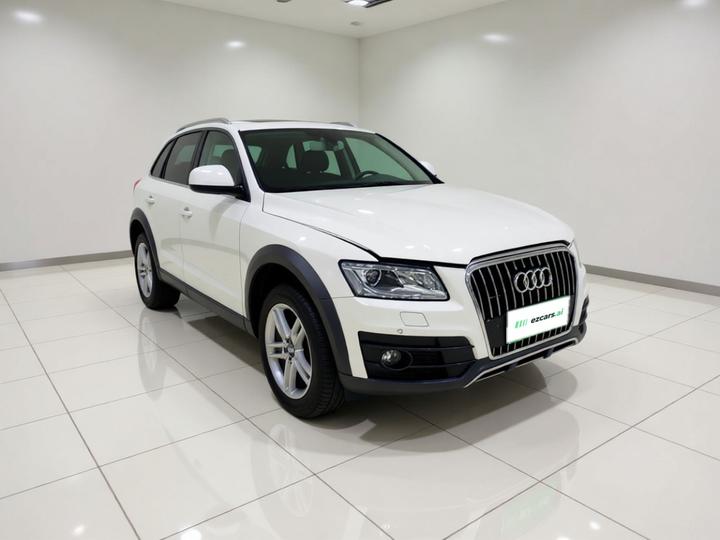 Q5 2017 Plus 40 TFSI Tech photo 3