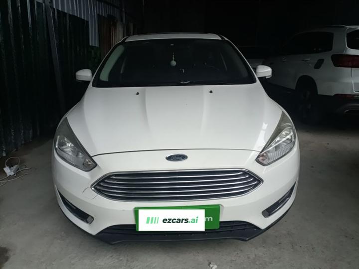 Focus 2017 Sedan 1.6L AT Fashion photo 2