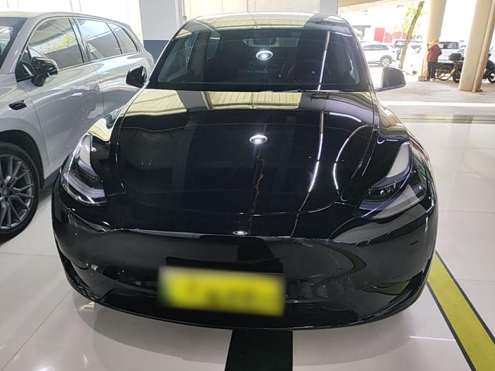 Model Y 2023 RWD photo 2