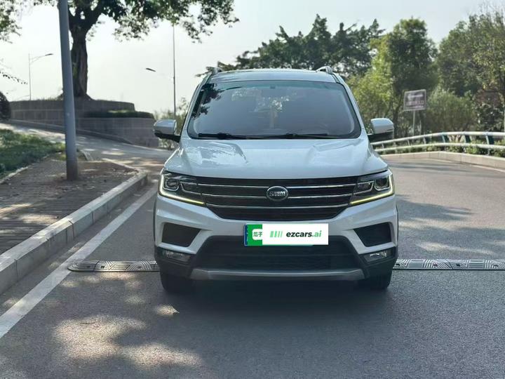 SWM X3 2020 1.5L MT 7-Seater photo 2