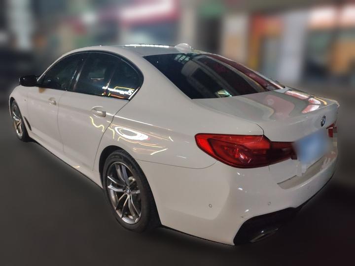 5 Series Imported 2020 525i M Sport Package photo 4