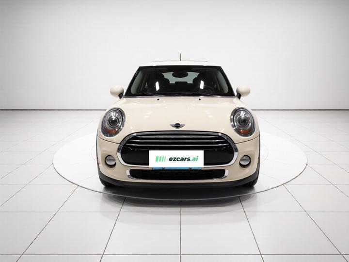 2016 1.2T ONE 5-Door photo 2