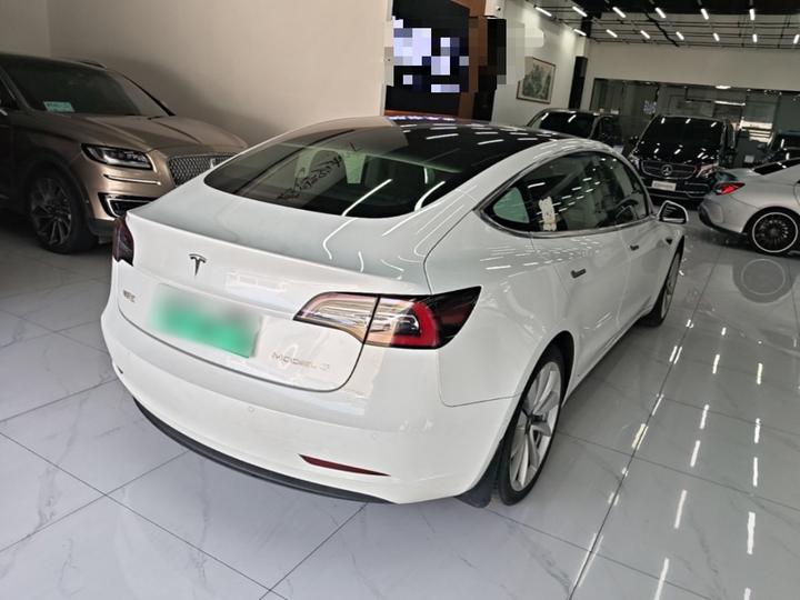 Model 3 2019 Standard Range RWD Upgraded photo 4