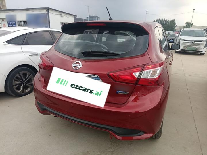 Tiida 2016 1.6L CVT photo 3