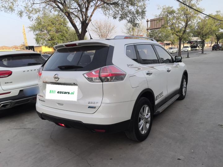 X-Trail 2014 2.5L CVT Luxury 4WD photo 4