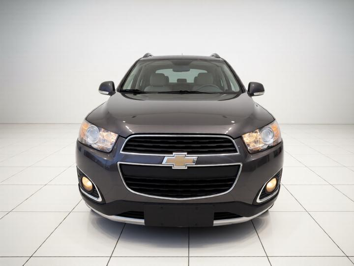 2015 2.4L RWD City 7-Seater photo 2