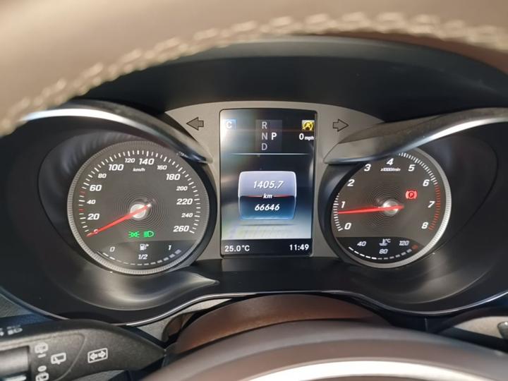 GLC 2019 Facelift GLC 260 L 4MATIC Luxury photo 7