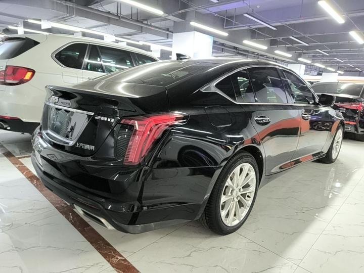 CT5 2021 28T Luxury photo 6