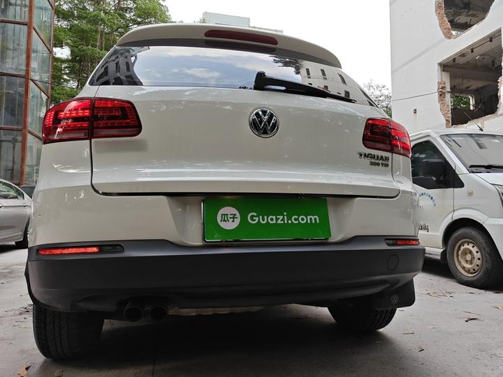 Tiguan 2016 300TSI AT RWD photo 3