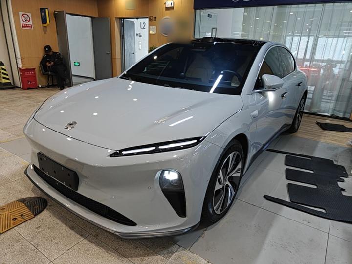 ET5 2022 75kWh