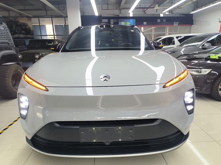 ES8 2023 75kWh Executive photo 2