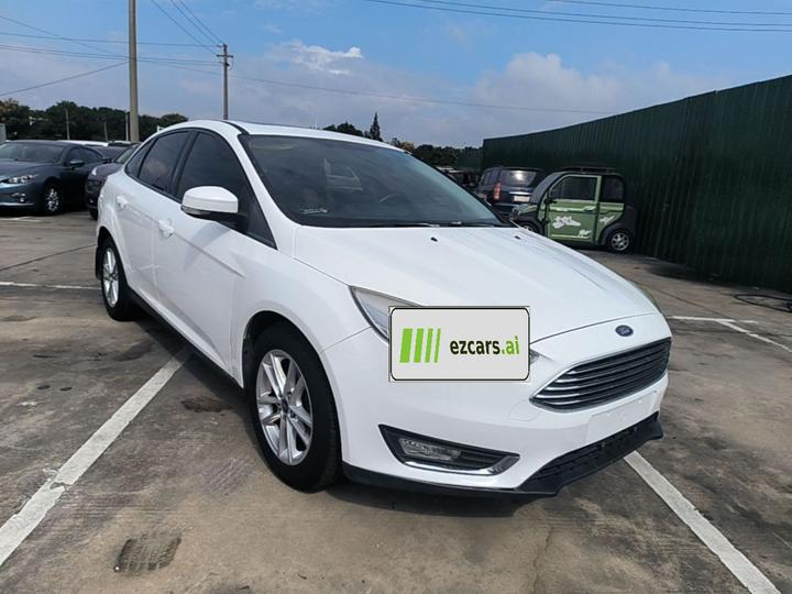 Focus 2017 Sedan 1.6L AT Fashion photo 3