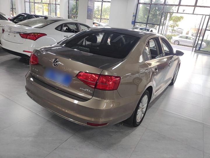 Sagitar 2015 1.6L AT Comfort photo 6