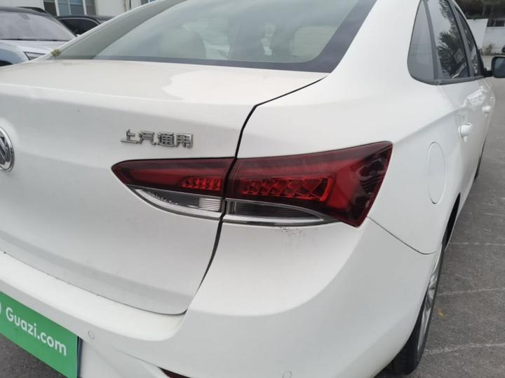 Excelle 2019 15T DCT Elite China VI photo 7