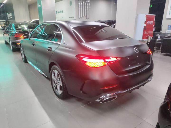 C-Class 2022 Facelift C 200 L Sport photo 4