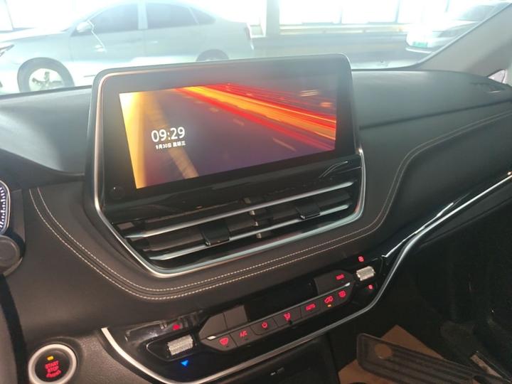 MAXUS G20 2019 2.0T AT Luxury China V photo 8