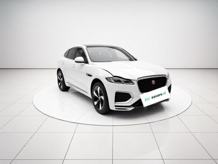 F-PACE 2025 P250 R-Dynamic S photo 3