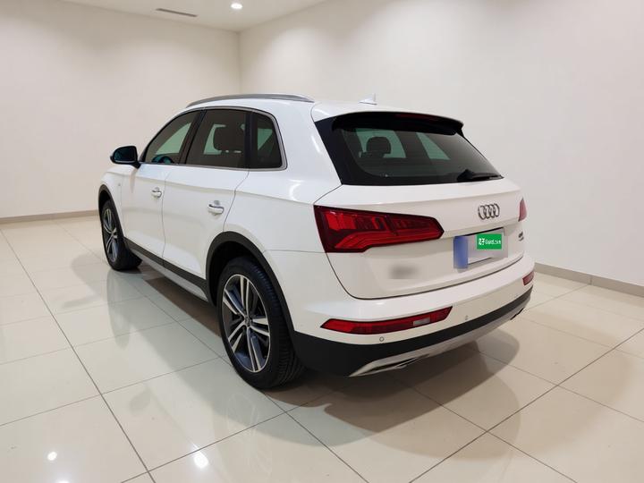 Q5L 2018 45 TFSI Exclusive China VI photo 4