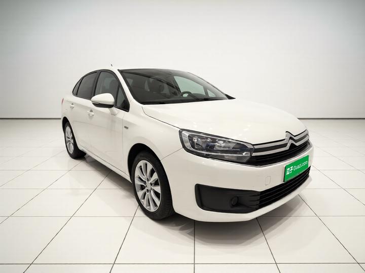 C4 2016 1.6L MT Comfort photo 3