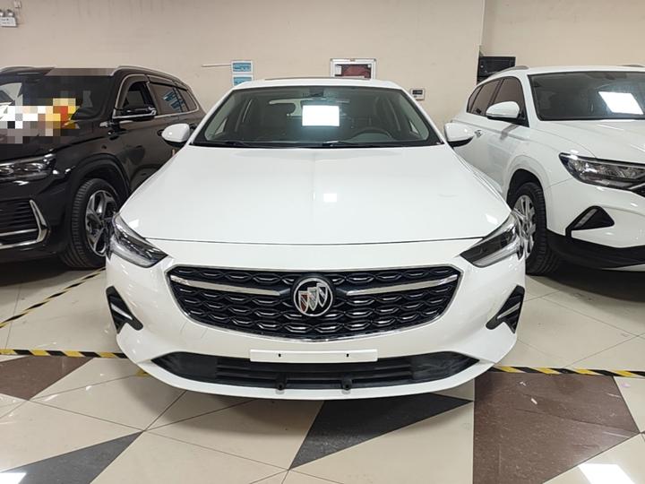 Regal 2022 652T Smart photo 2