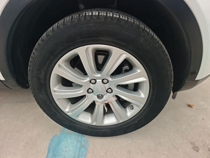 Discovery Sport 2019 240PS SE China VI photo 8