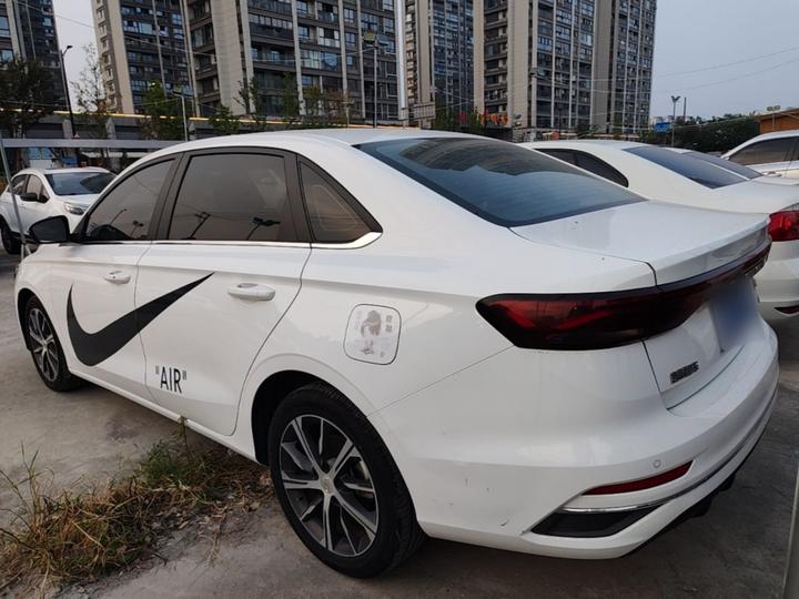 Emgrand 2023 4 Champion 1.5L CVT Flagship photo 4
