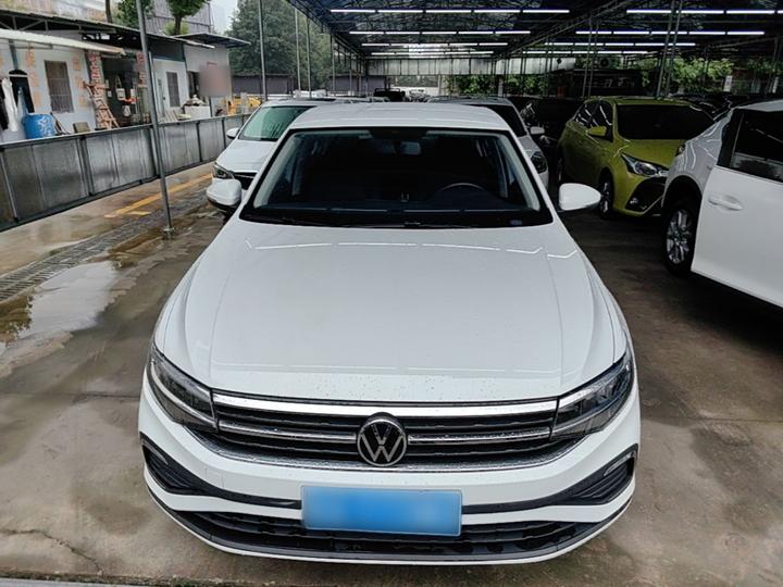 Bora 2024 200TSI DSG Cruise photo 2